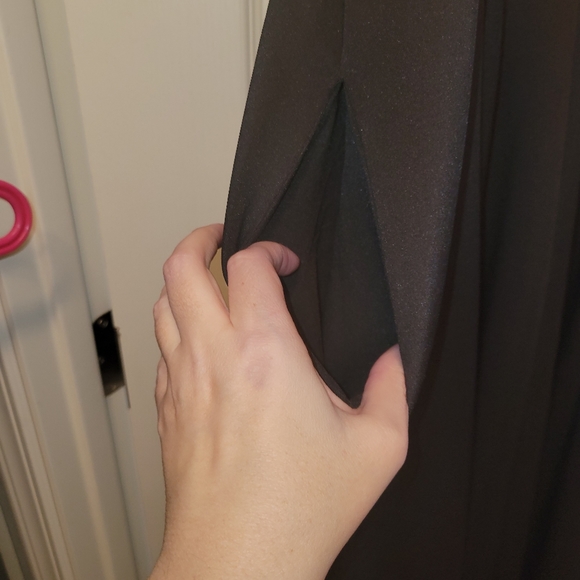 Black halter dress - Picture 2 of 4